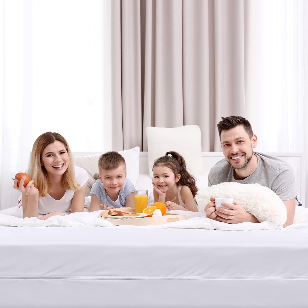Utopia Bedding Zippered Mattress Encasement Queen, 100% Waterproof Bed Bug and Dust Mite Proof Mattress Protector, Absorbent Six-Sided Mattress Cover